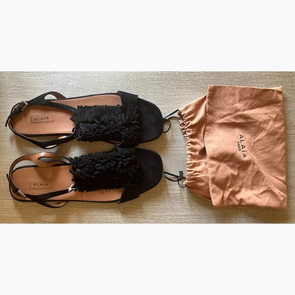 Alaia Paris Suede Flat Sandals with Fringe Top Made in Italy Size 39 1/2 - Picture 1 of 9